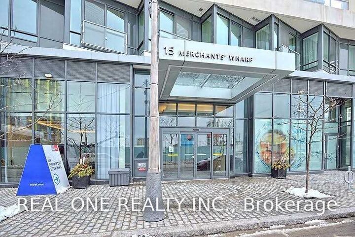 Property Photo:  15 Merchants' Wharf N/A 740  ON M5A 0N8 