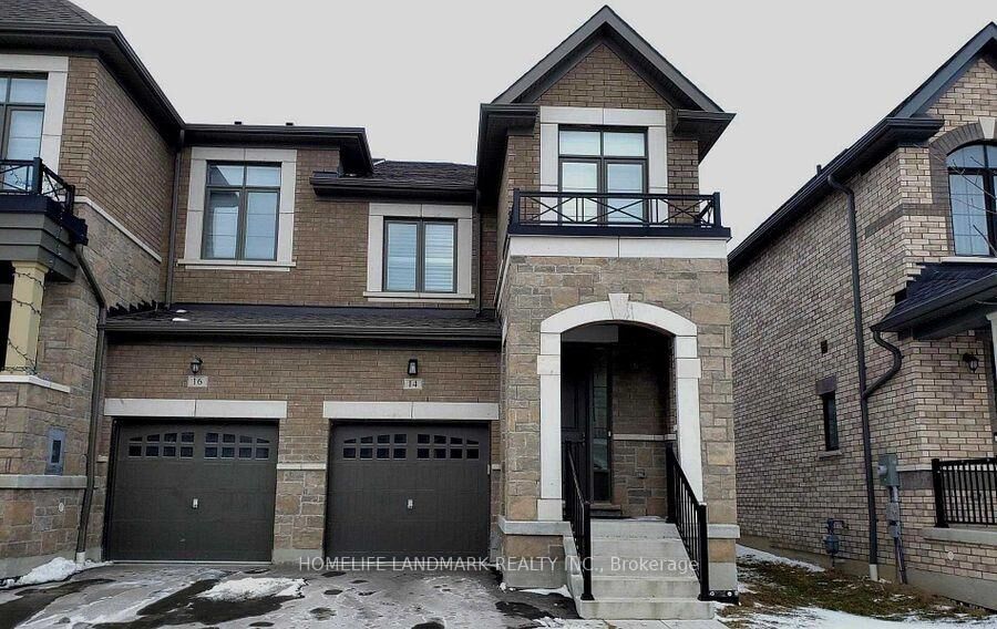 Property Photo:  