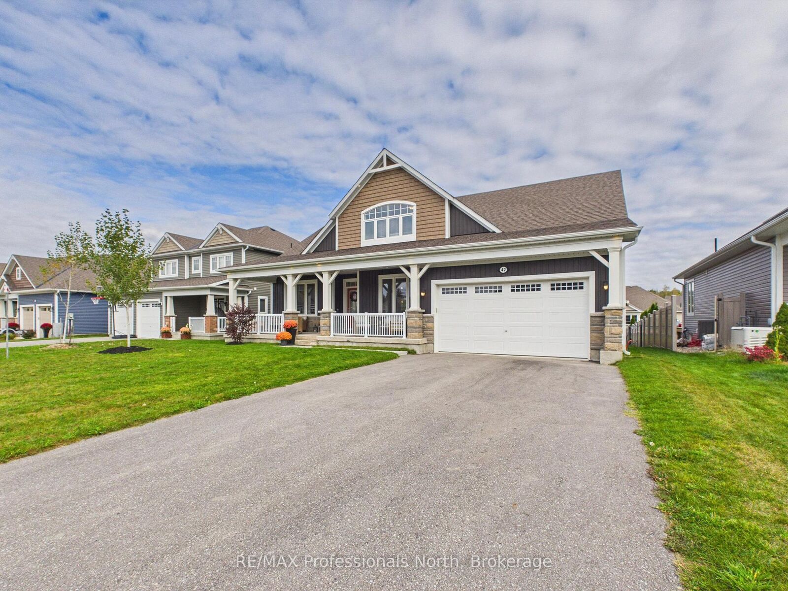 Property Photo:  42 Chambery Street  ON P1L 0G2 