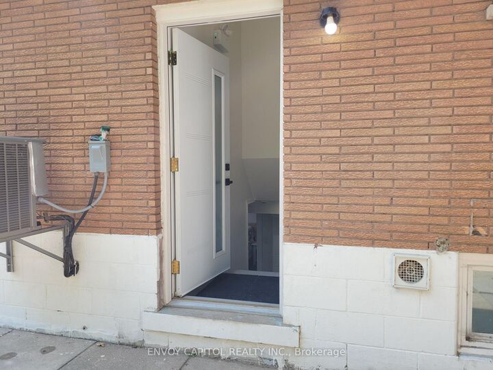 Property Photo: