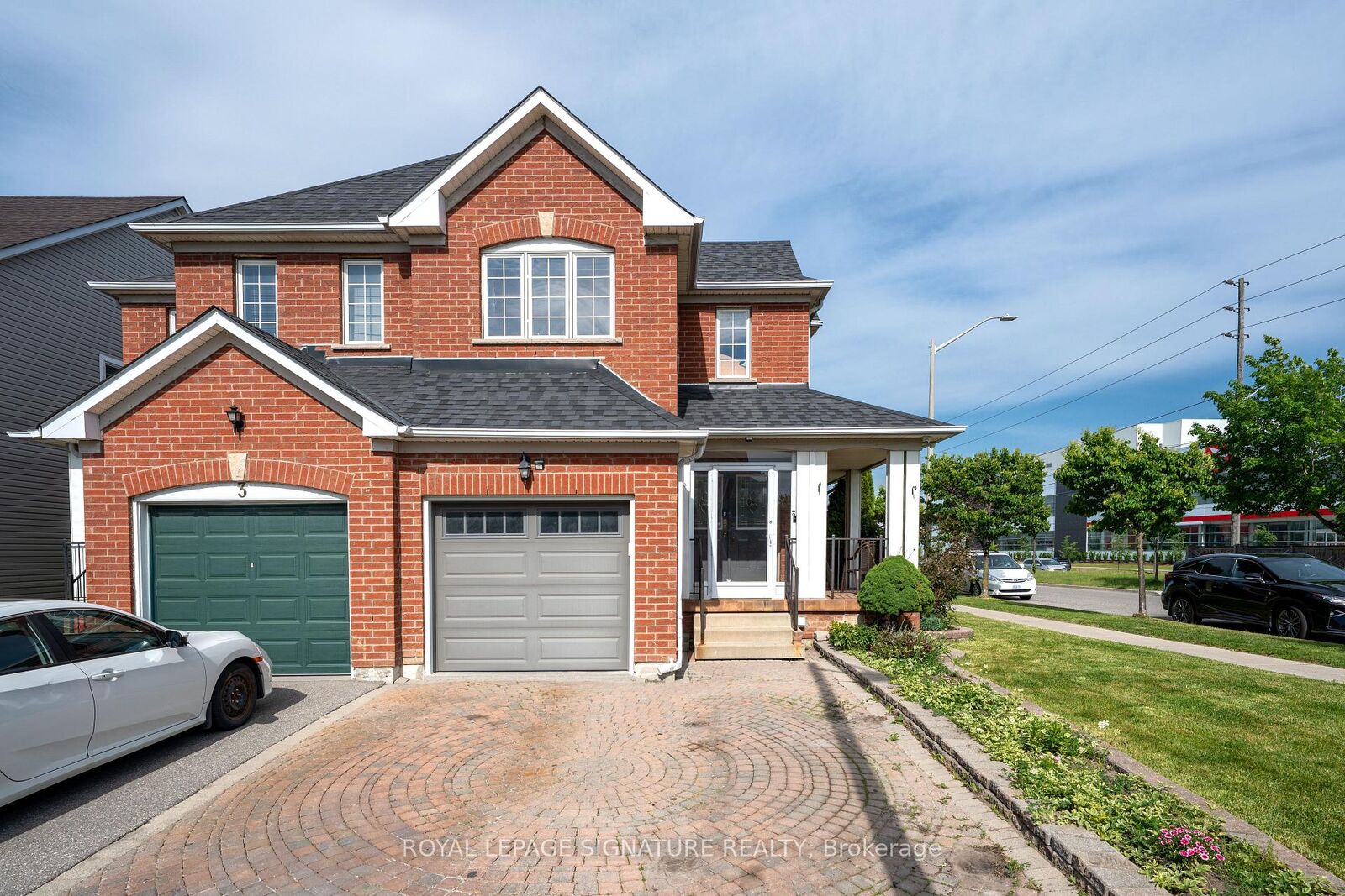 Property Photo:  1 Holloway Road  ON L3S 4P4 