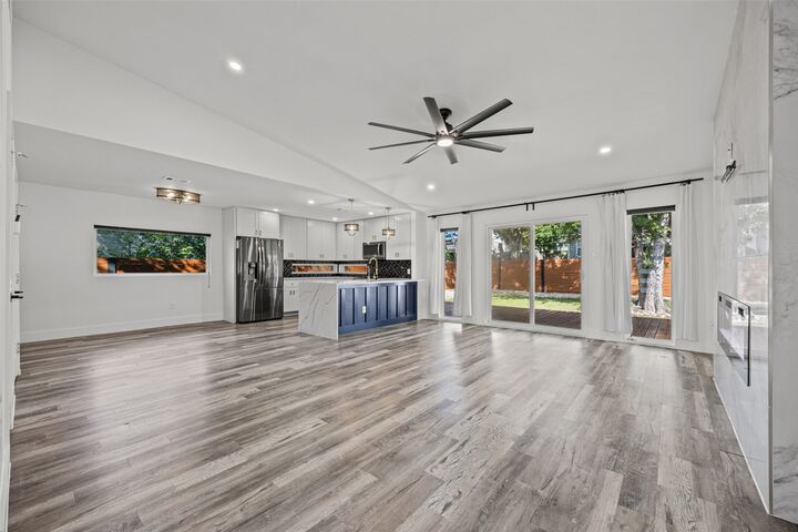 Property Photo:  7404 Gunnison Pass 1  TX 78724 