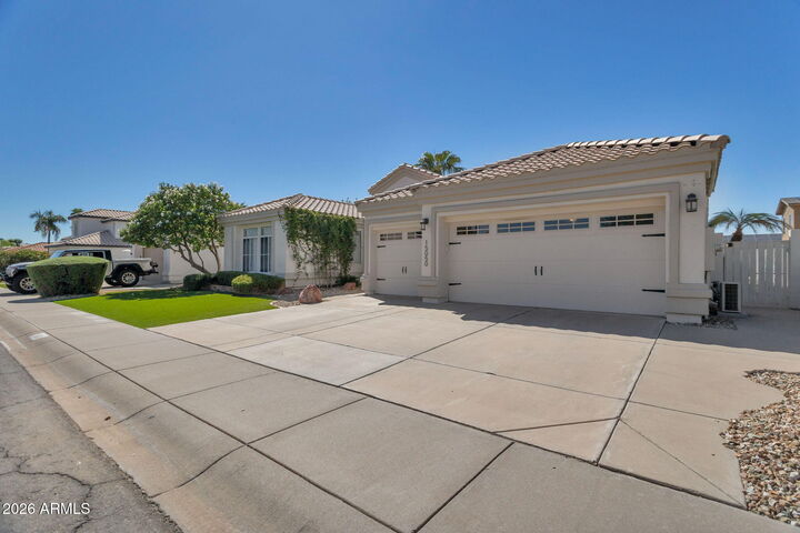 Property Photo:  15050 N 54th Place  AZ 85254 