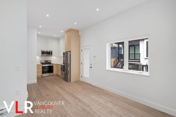 Property Photo:  150 E 18th Avenue  BC V5V 1E3 