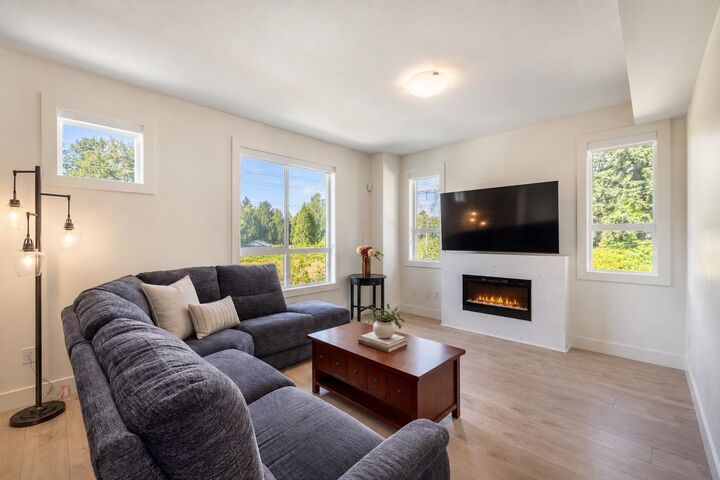 Property Photo:  16561 17A Avenue 28  BC V3Z 1J3 