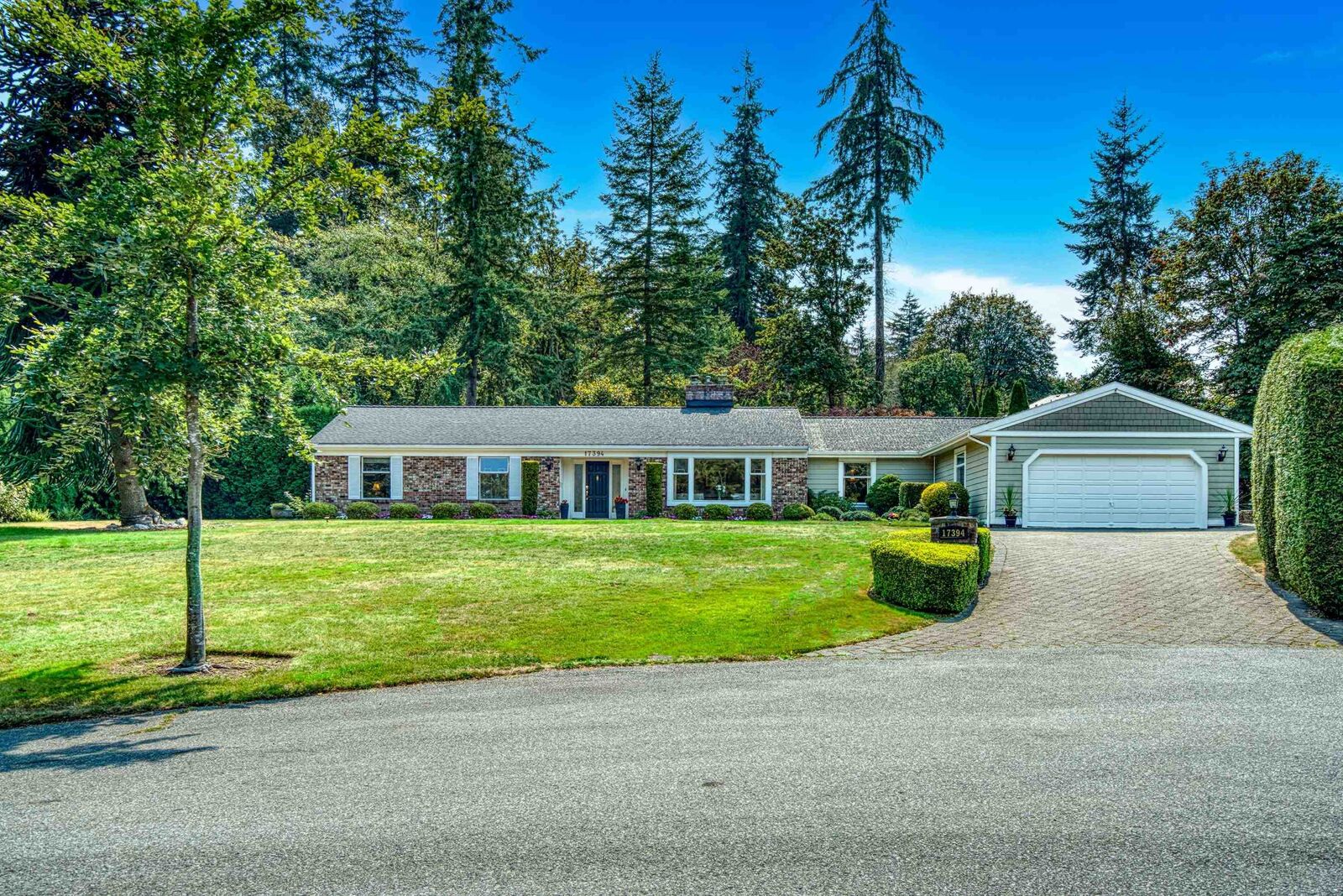 Property Photo: 17394 28A Avenue BC V3Z 0E7