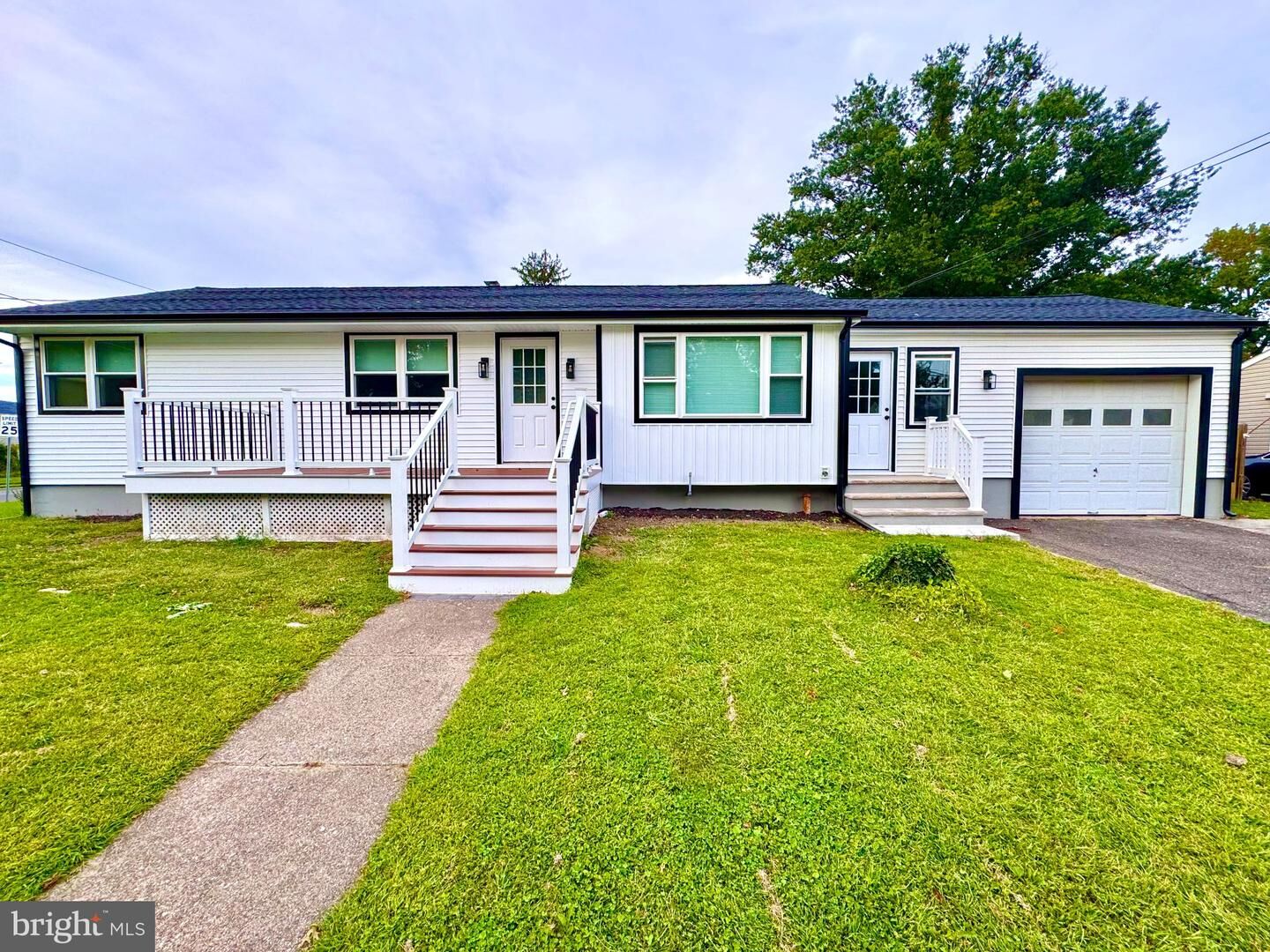 Property Photo:  14 Hartman Drive  NJ 08690 