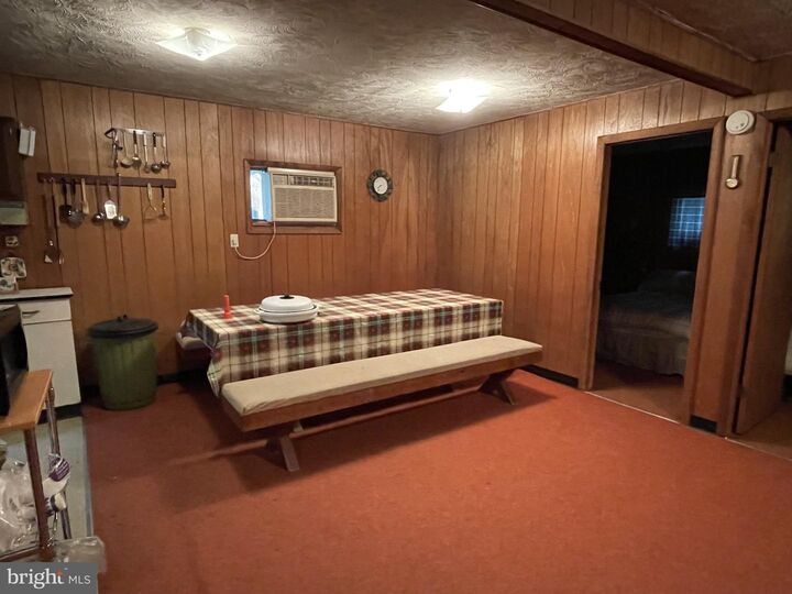 Property Photo:  124 Country Lane  PA 17047 