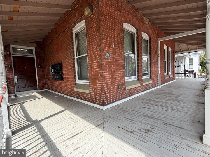 Property Photo: 905 Swede Street 4 PA 19401