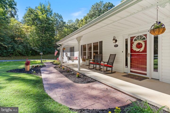Property Photo:  25255 Vista Road  MD 20636 