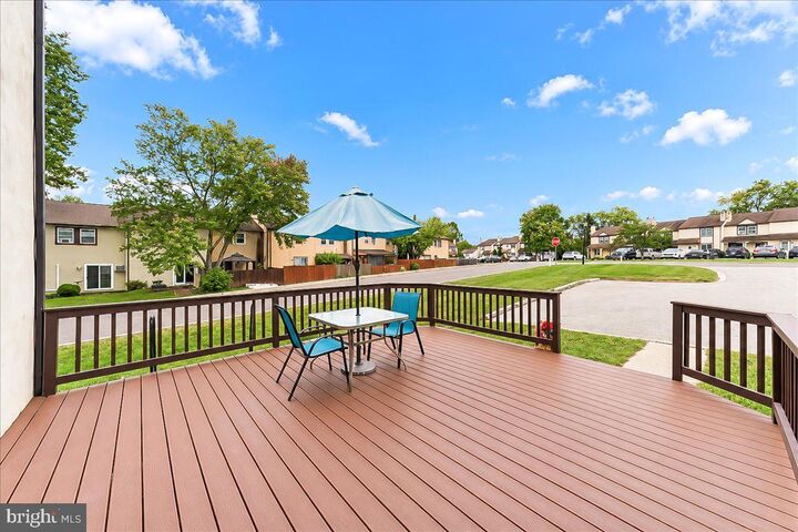 Property Photo:  102 Walnut Ridge Est  PA 19464 