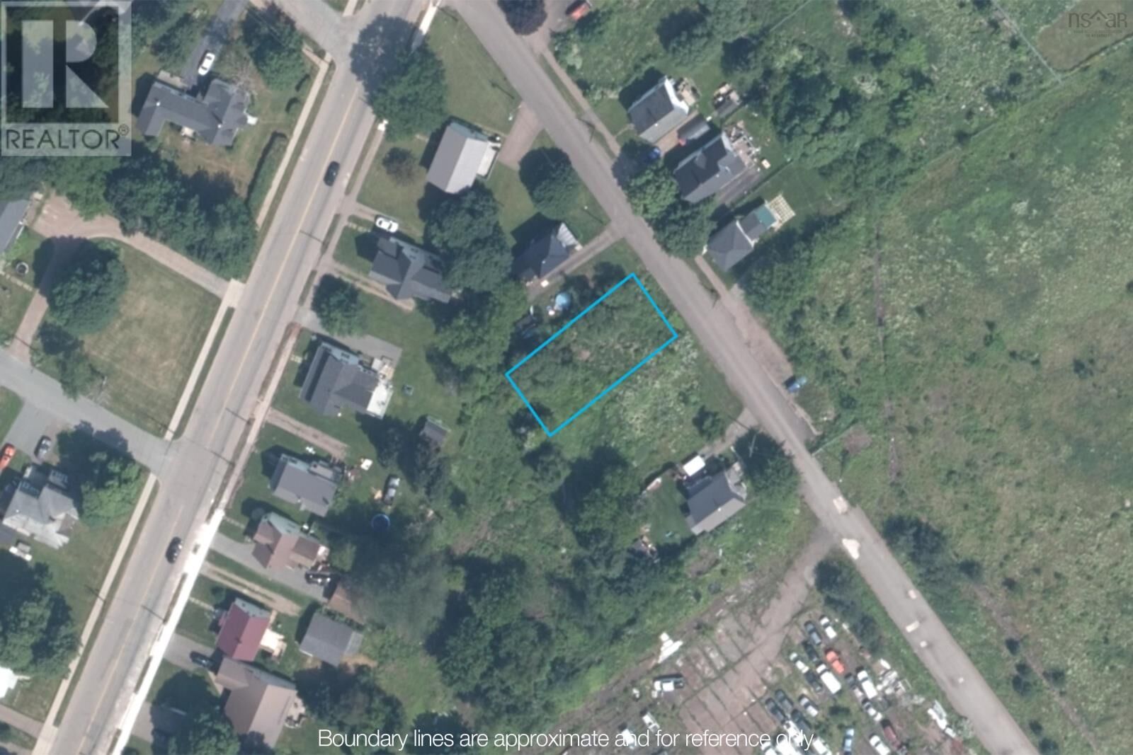 Property Photo:  3 Lusby Street  NS B4H 2S2 