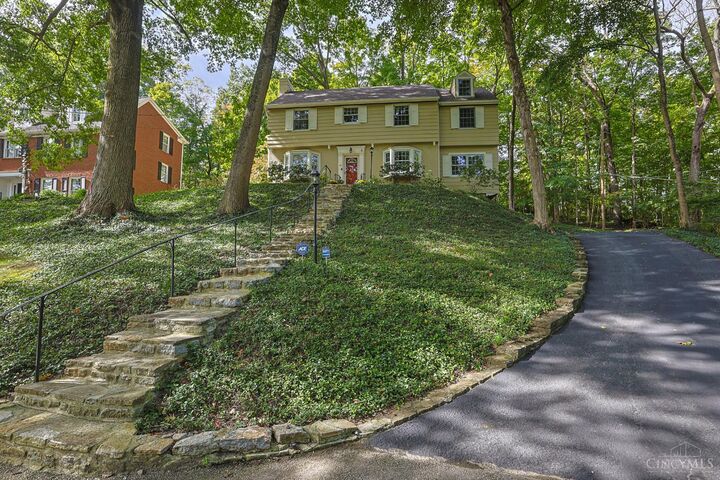 Property Photo:  14 Sylvan Lane  OH 45215 