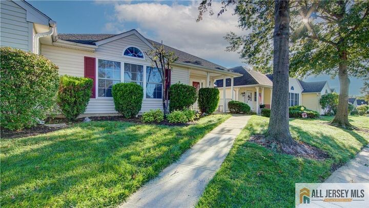 Property Photo:  229 N Pondview Boulevard  NJ 08831 