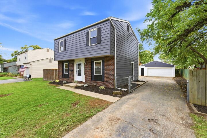 Property Photo: 3328 Everson E Road OH 43232
