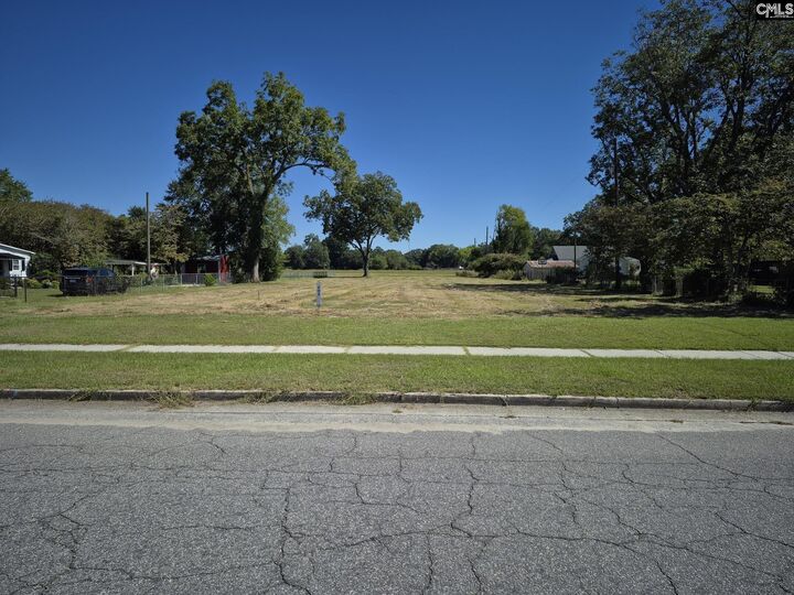 Property Photo:  222 Main  SC 29070 