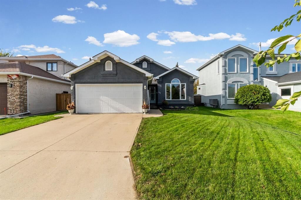 Photo de la propriété: 43 Everden Road MB R2N 3Y1