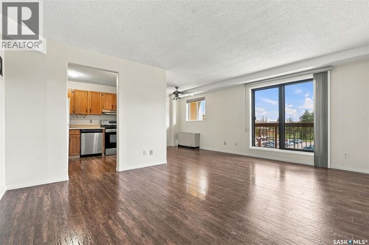 Property Photo:  502 430 5th Avenue N  SK S7K 6Z2 