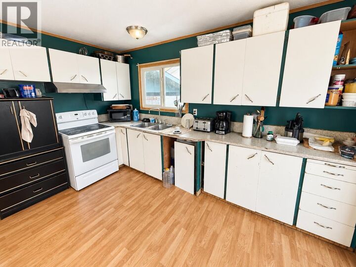 Property Photo:  2 Kerry Crescent  BC V0J 2C0 