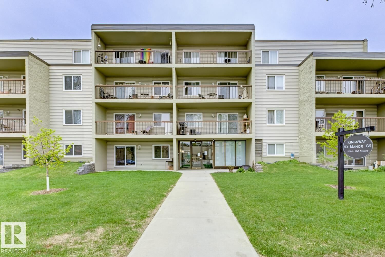 Property Photo:  11026 106 Street NW 404  AB T5H 2Y4 