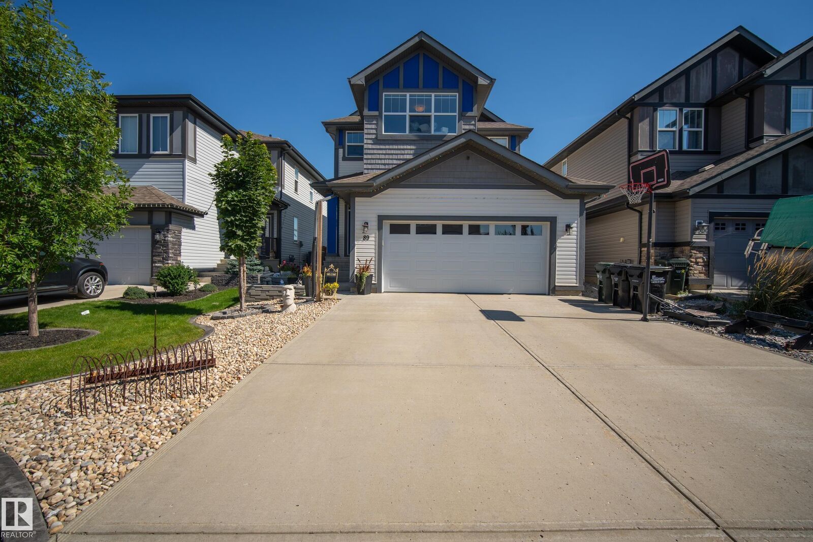 Property Photo:  89 Summerstone Lane  AB T8H 0K2 