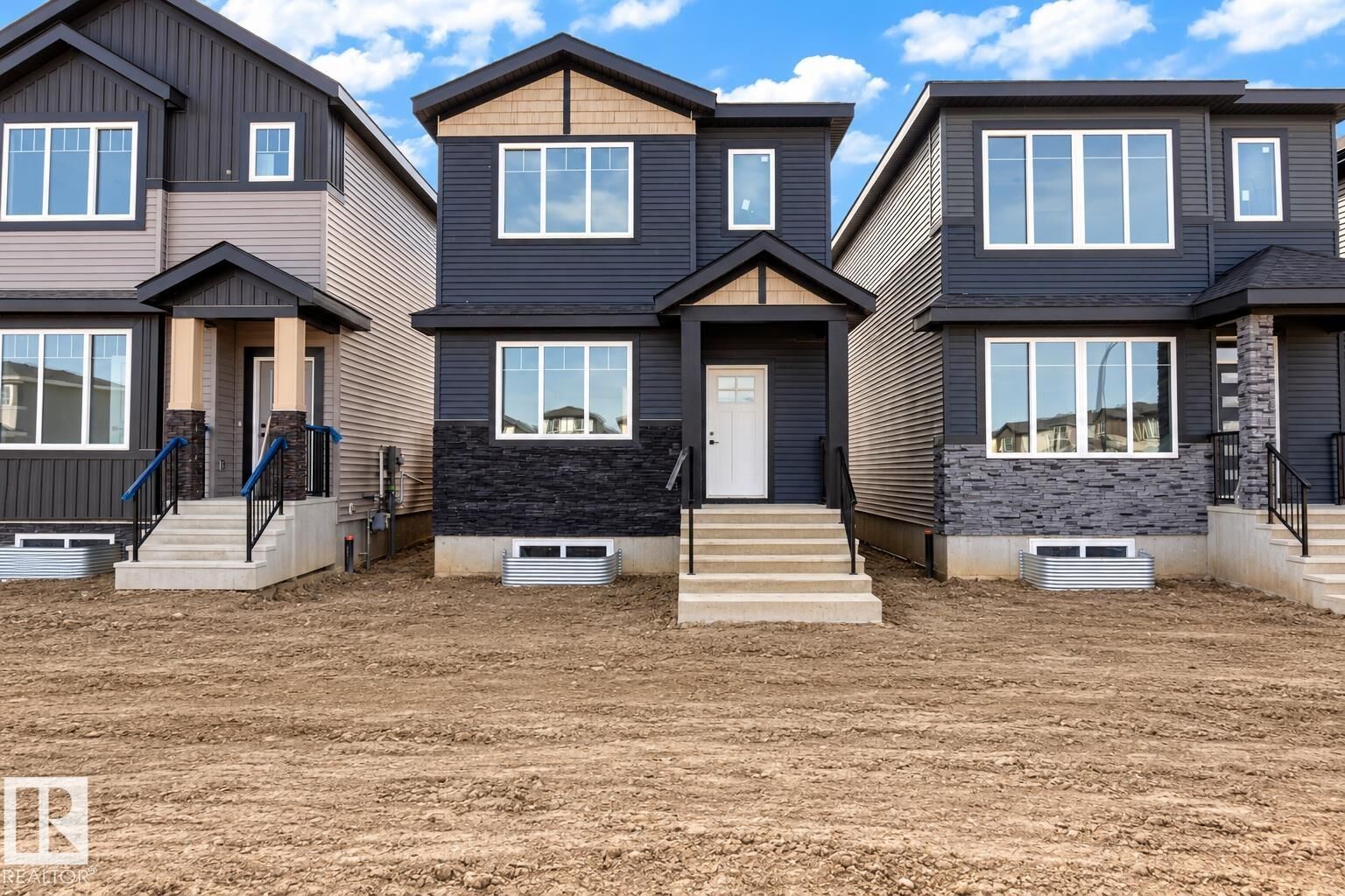 Property Photo: 512 Robinson Boulevard AB T9E 1P8