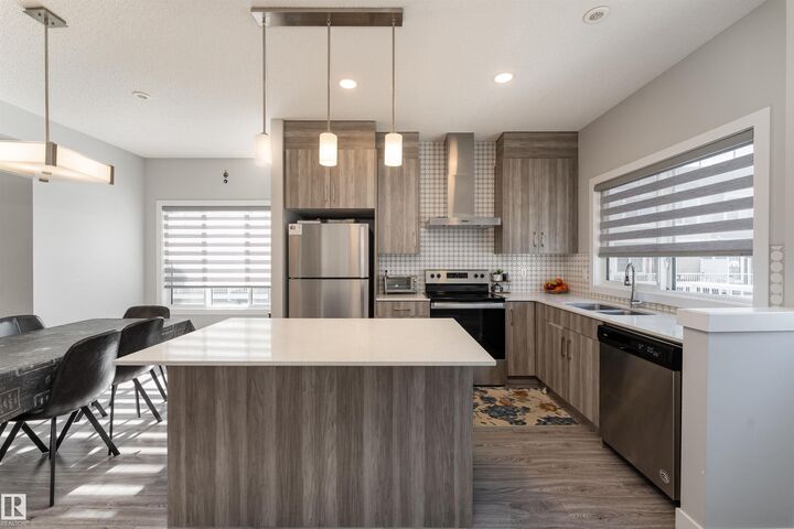 Property Photo:  2215 24 Street NW 41  AB T6T 1A6 