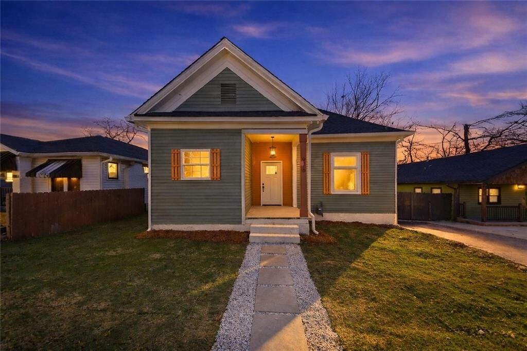 Property Photo: 976 Linam Avenue SE GA 30315