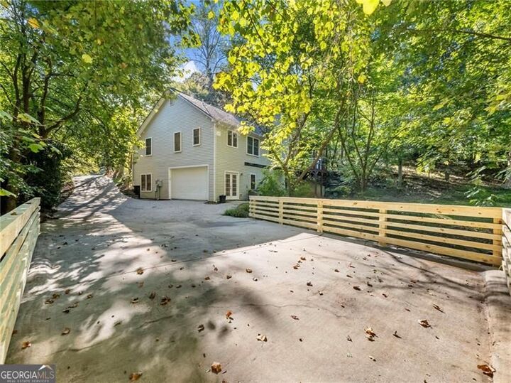 Property Photo:  8765 Covestone Drive  GA 30506 