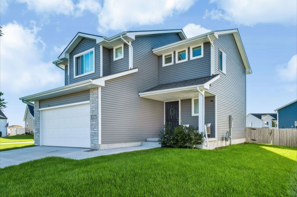 Property Photo: 1117 Fifield Road IA 50219
