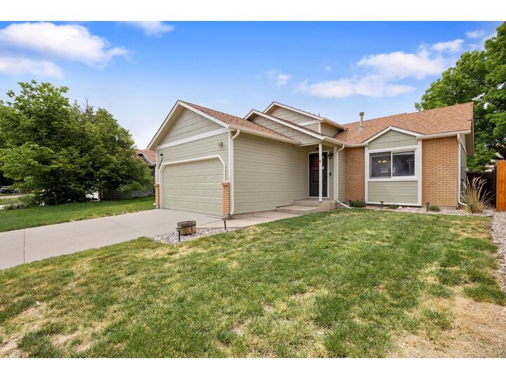 Property Photo:  2025 Cheyenne Ave  CO 80538 