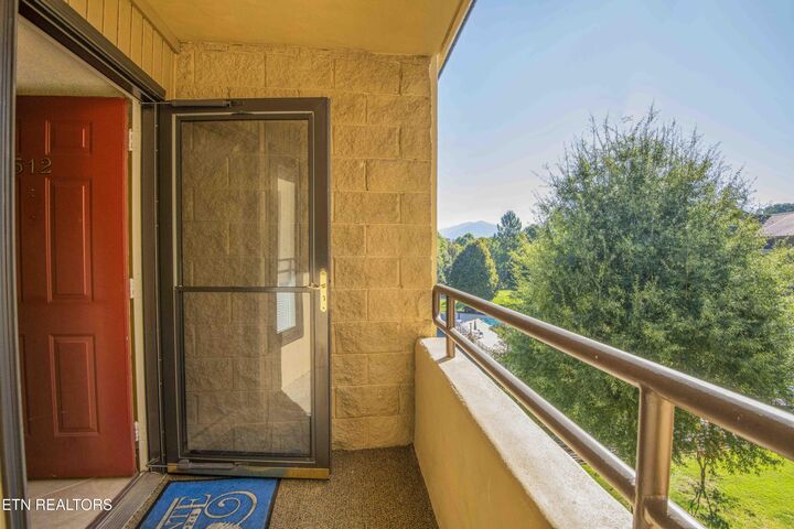 Property Photo: 1704 Hidden Hills Rd Apt 512 TN 37738
