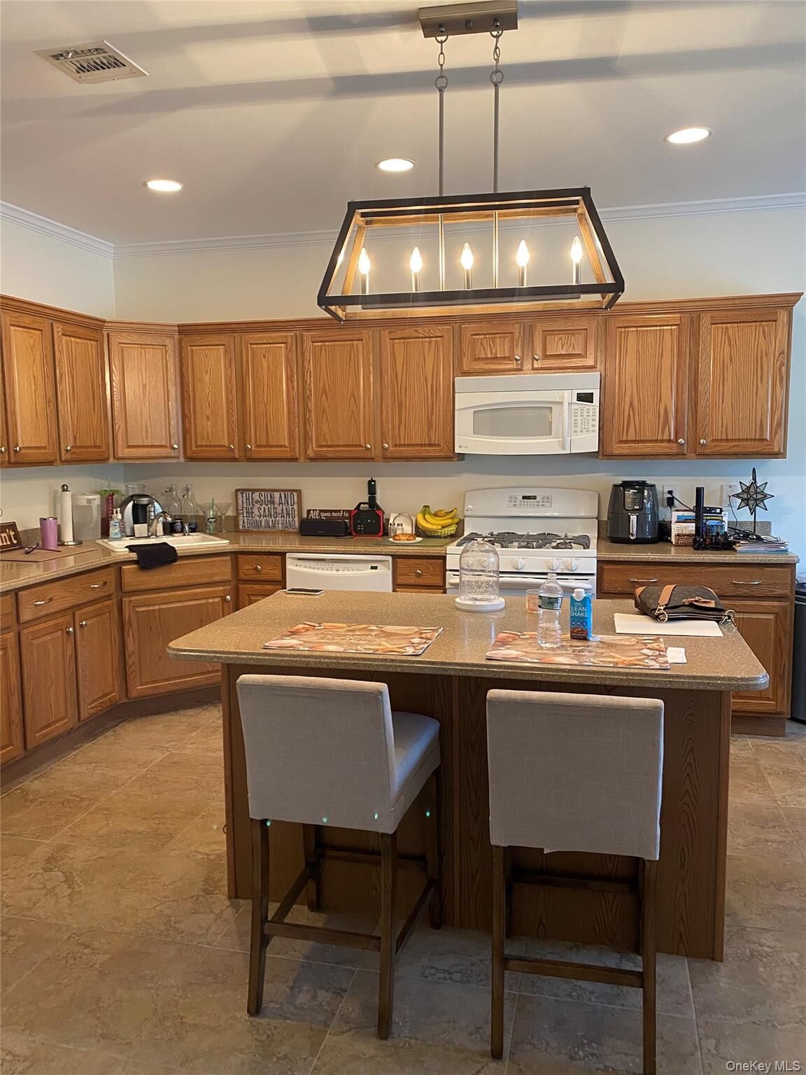 Property Photo: 124 Brattle Circle NY 11747