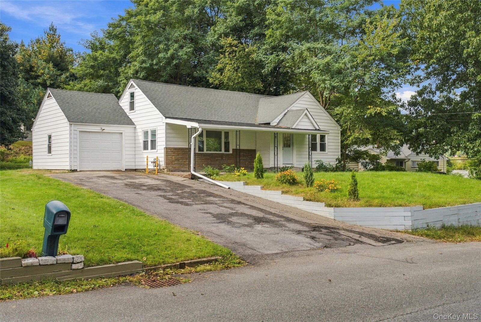Property Photo: 3 Hilltop Drive NY 12553