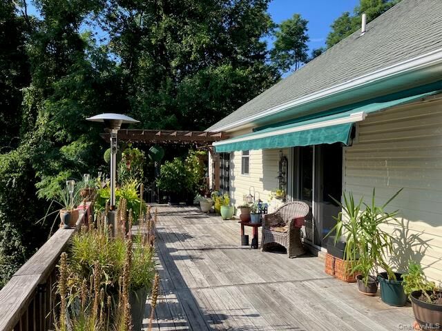 Property Photo:  39 Moran Way  NY 12533 