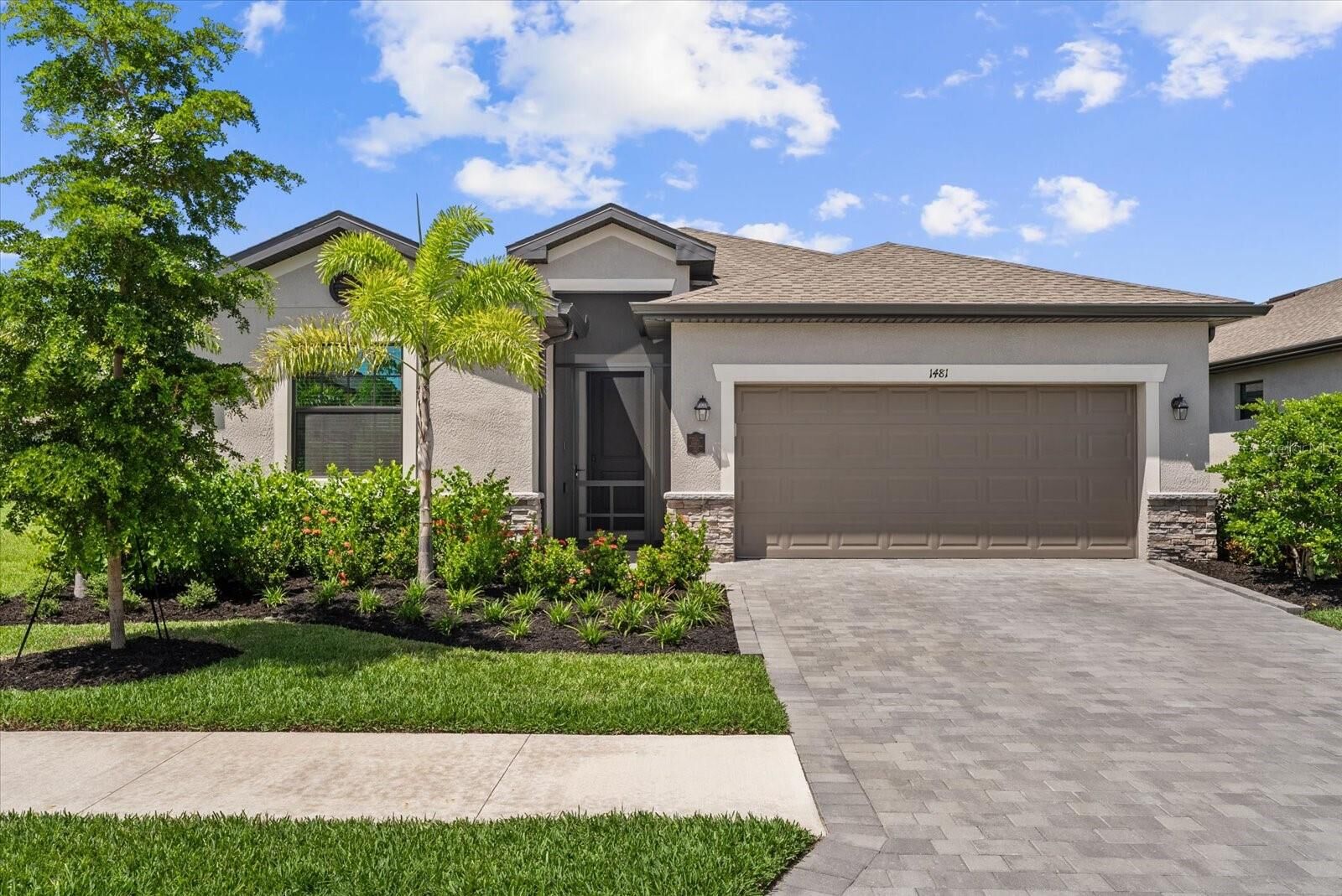 Property Photo: 1481 Saddlewood Circle FL 33953