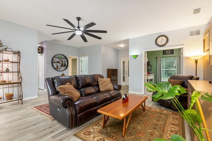 Property Photo:  2434 Bismarck Road  FL 34288 