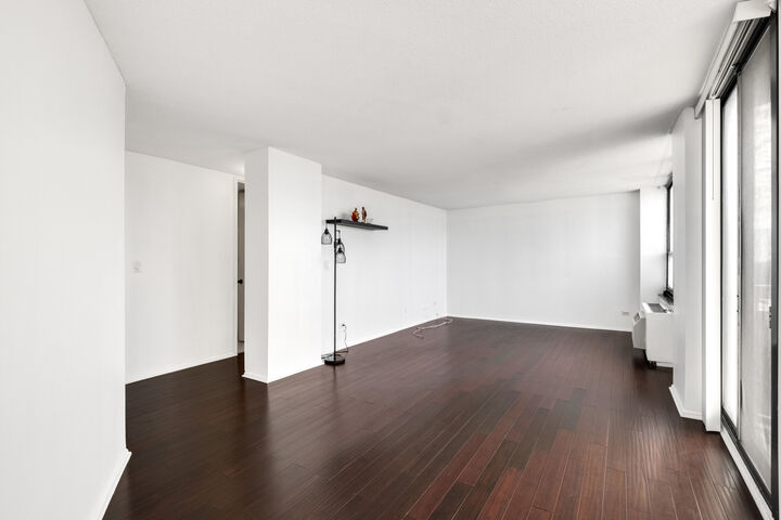 Property Photo: 3925 Triumvera Drive 12E IL 60025