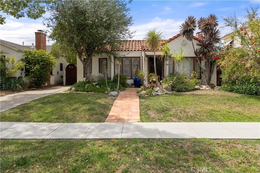 Property Photo: 3729 Olive Avenue CA 90807