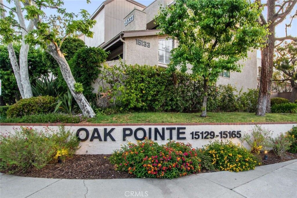 Property Photo:  15133 Magnolia Boulevard  CA 91403 