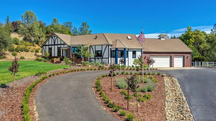 Property Photo: 6310 Butterfield Way CA 95667