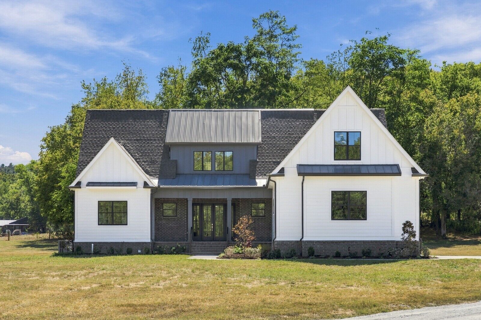 Property Photo:  4319 Moore Ln  TN 38451 