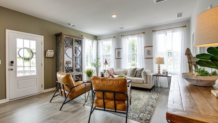 Property Photo:  1104 Canyon Dr  TN 37148 