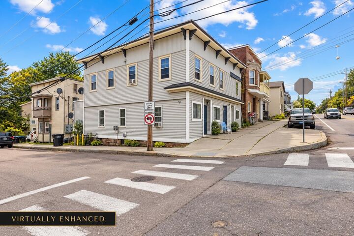 Property Photo:  94 Mallets Bay Avenue  VT 05404 