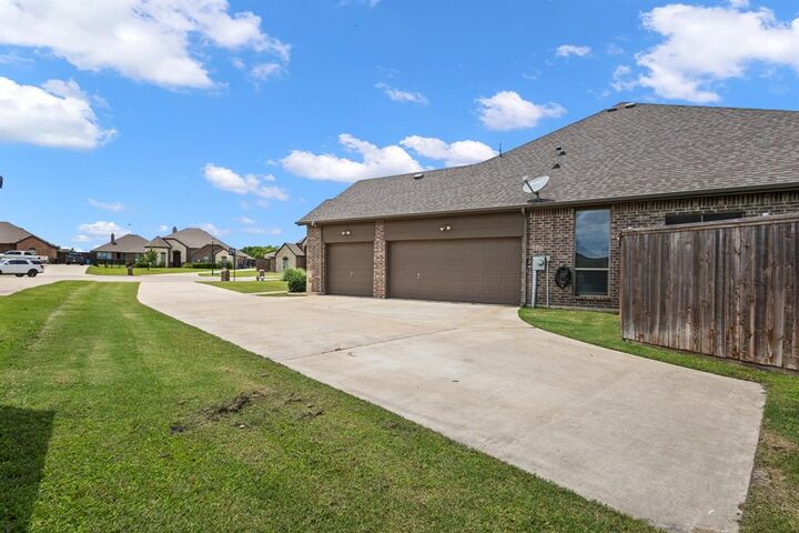 Property Photo:  413 Green Court  TX 75173 
