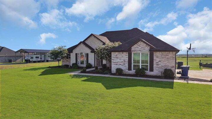 Property Photo:  259 Durning Road  TX 75495 