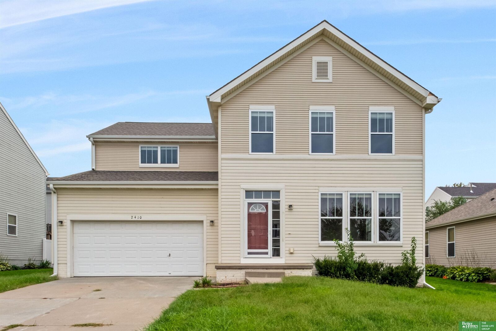 Property Photo: 2410 S River Rock Drive NE 68046