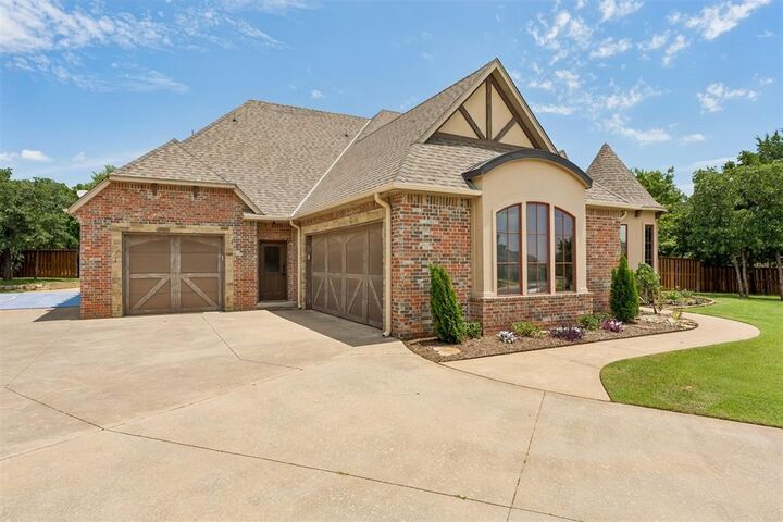 Property Photo:  2317 Open Trail Drive  OK 73034 