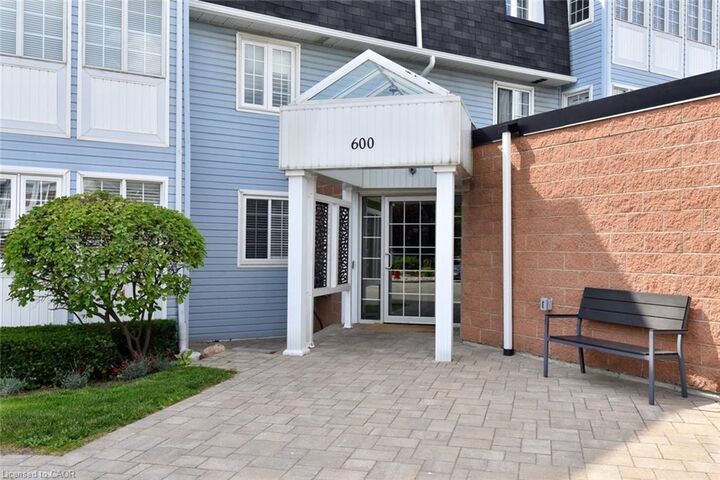Property Photo: 600 Silverbirch Boulevard 103 ON L0R 1W0