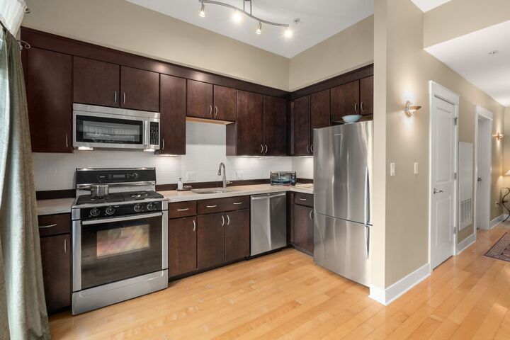 Property Photo:  31 Wheeler St 101  MA 02138 